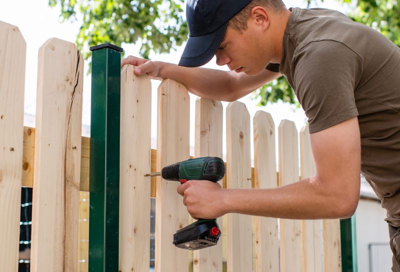 Fence Maintenance Tools